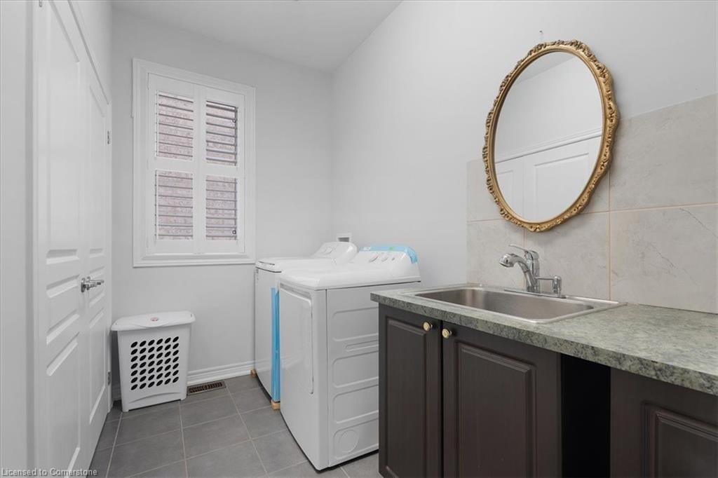 11 Redtail Street Property Photo 44