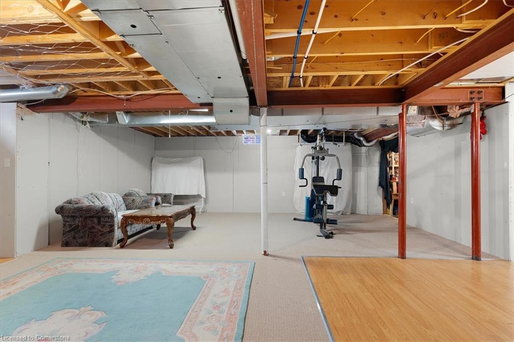 11 Redtail Street Property Photo 48