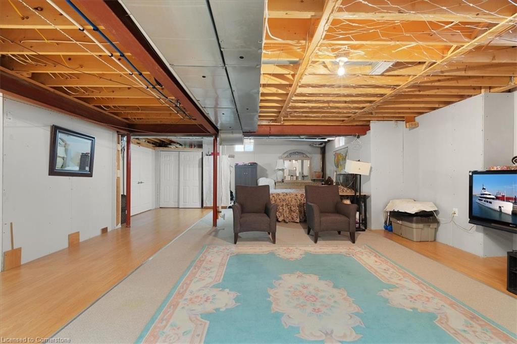 11 Redtail Street Property Photo 49