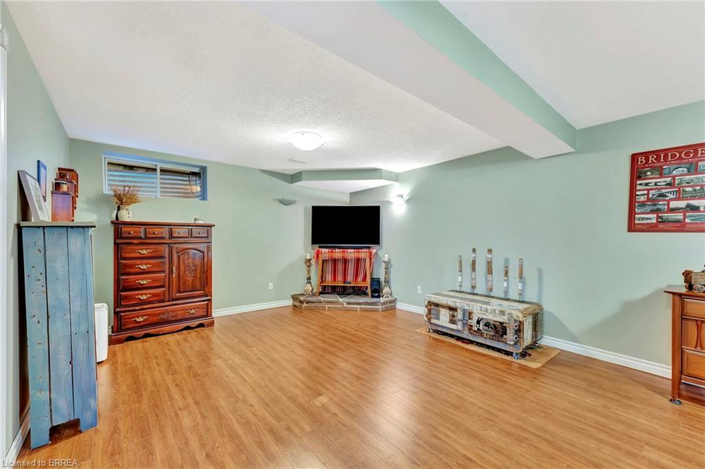 C-70 Harris Avenue Property Photo 17