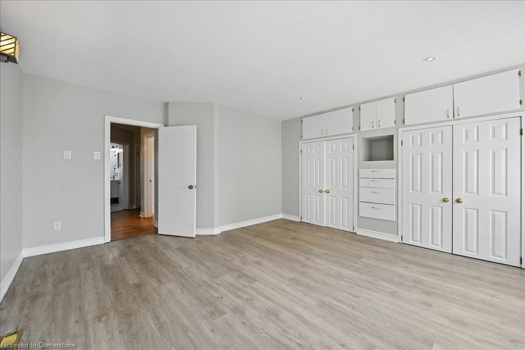 15 Huron Street Property Photo 23