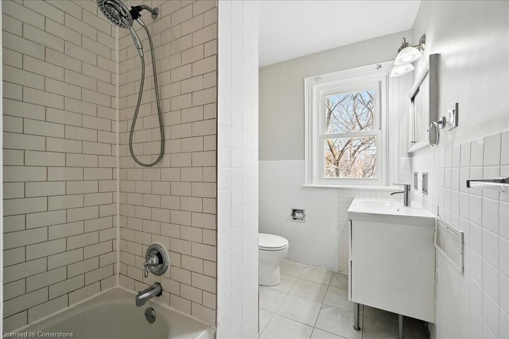 15 Huron Street Property Photo 29