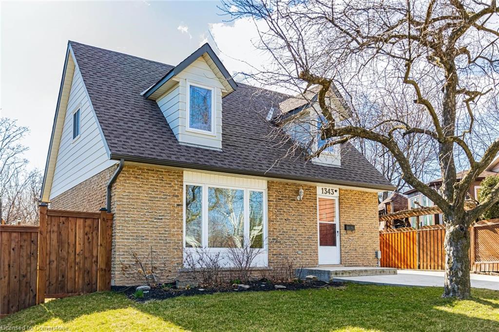 1343 Janina Boulevard Property Photo 1