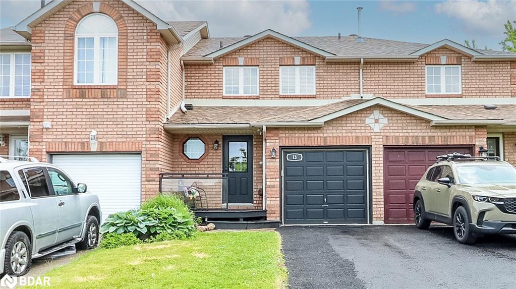 13 Seymour Crescent Property Photo 1