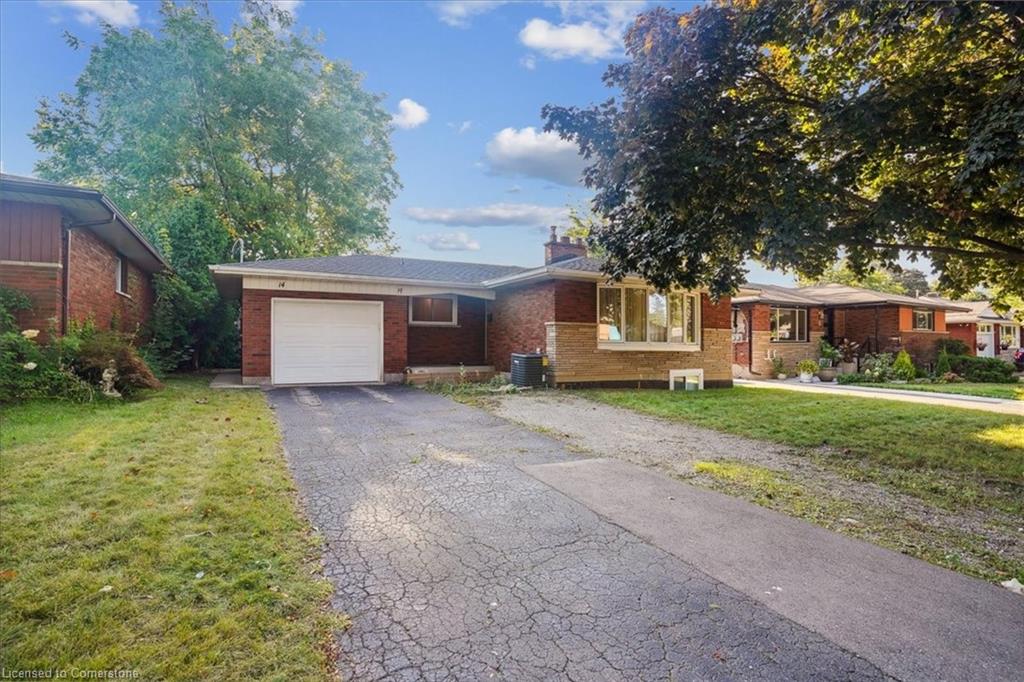 14 Fisher Crescent Property Photo