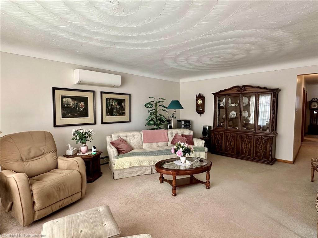 515 Broad Street W Property Photo 7