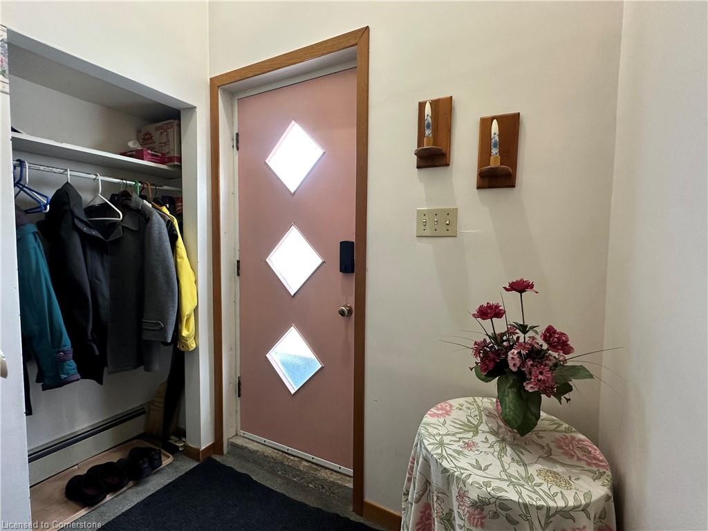 515 Broad Street W Property Photo 23