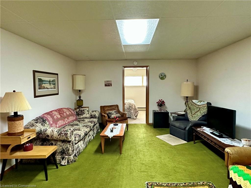 515 Broad Street W Property Photo 35