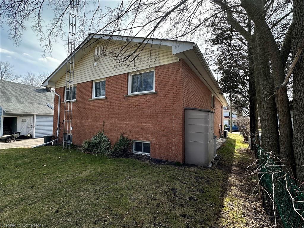 515 Broad Street W Property Photo 39