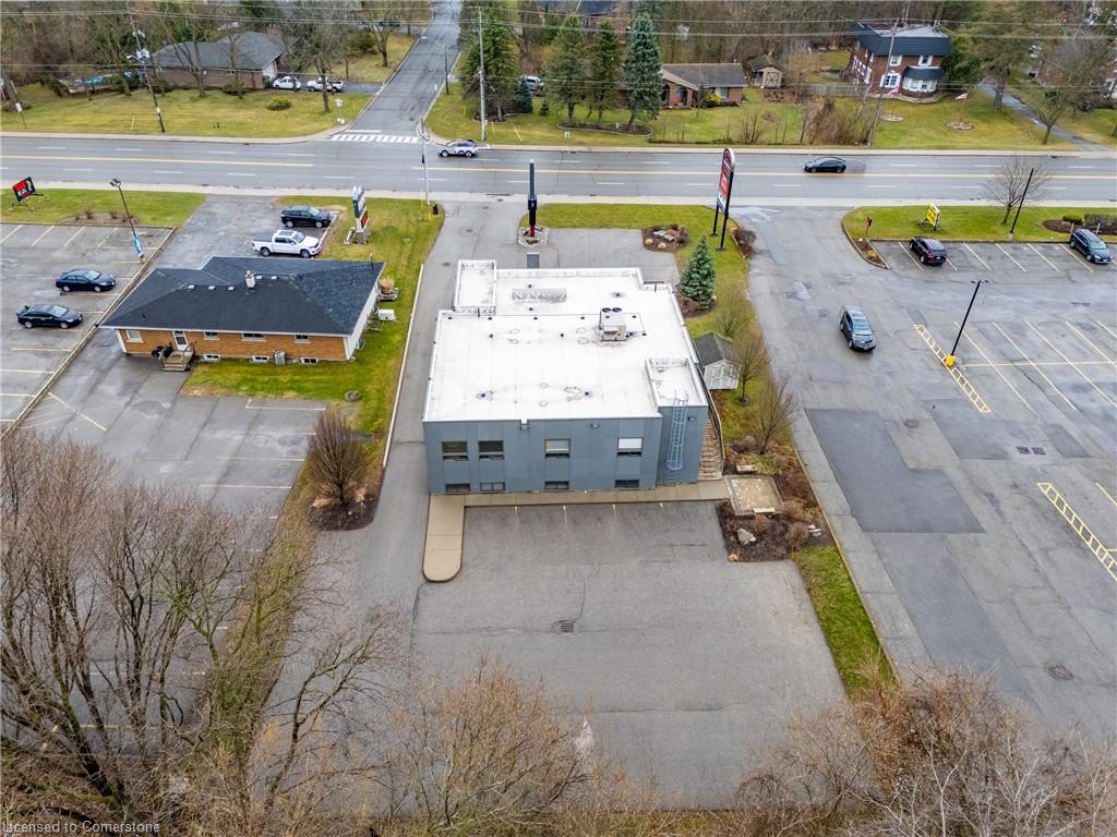 101a Queensway Property Photo 7
