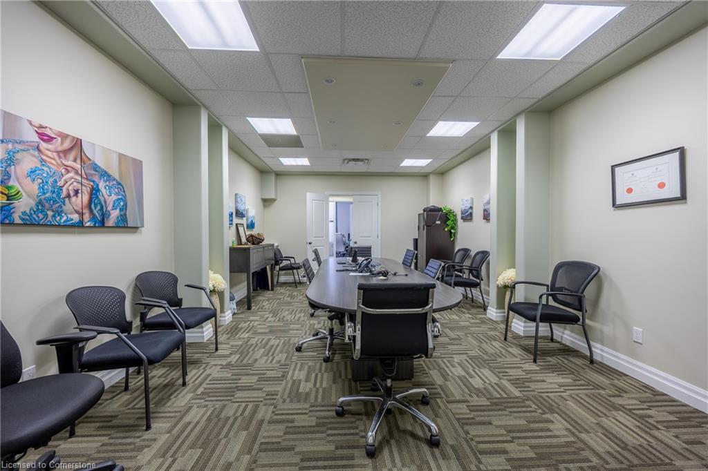 101a Queensway Property Photo 16