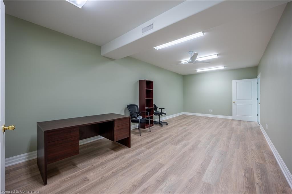 101a Queensway Property Photo 31