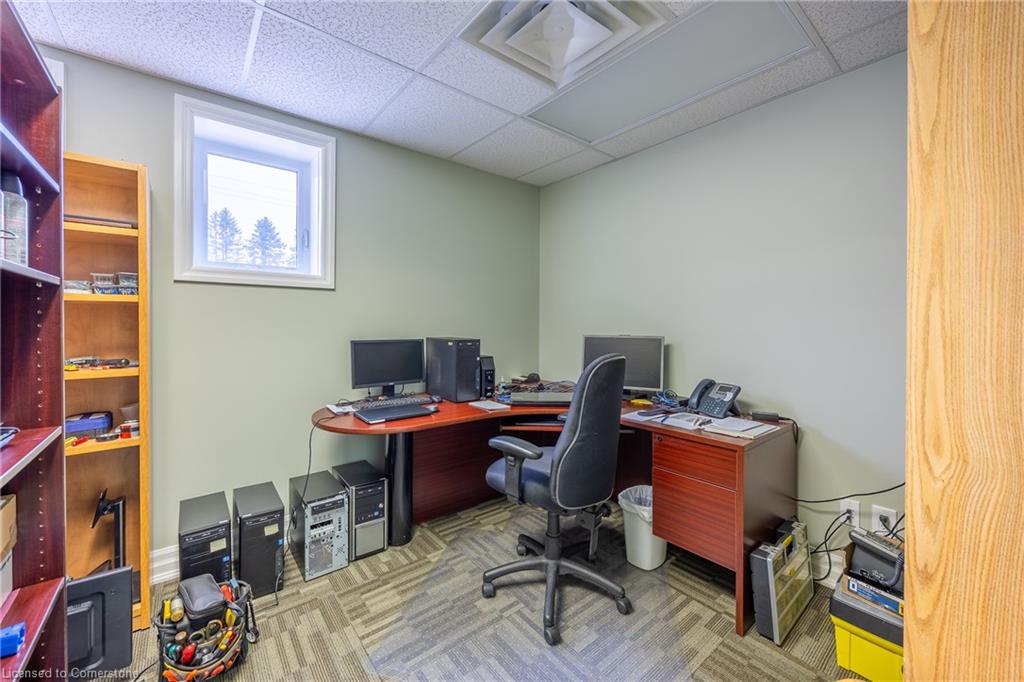 101a Queensway Property Photo 37