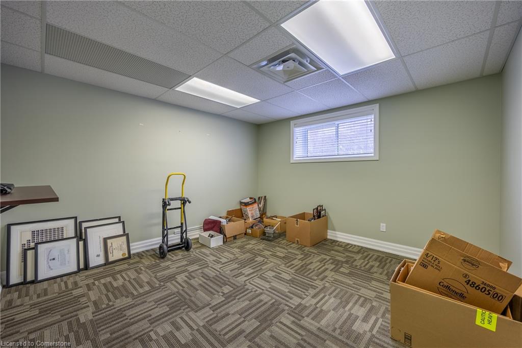 101a Queensway Property Photo 42