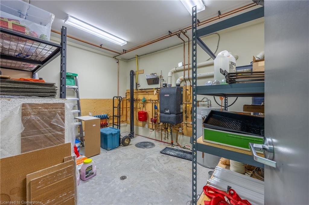 101a Queensway Property Photo 48