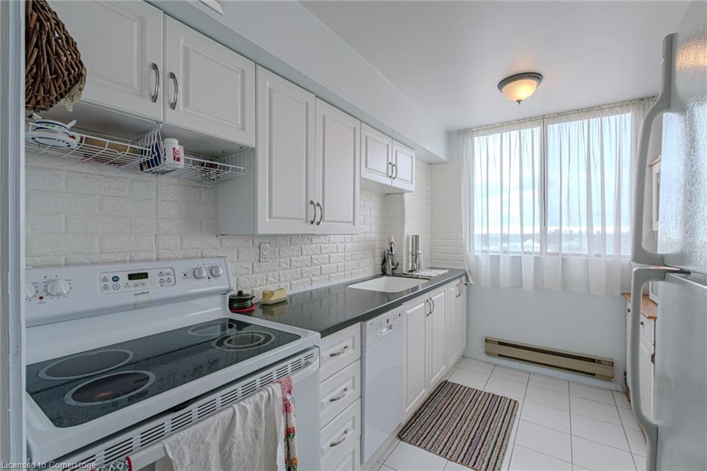 1203-6500 Montevideo Road Property Photo 15