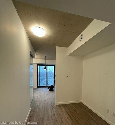 510-7 Erie Avenue Property Photo
