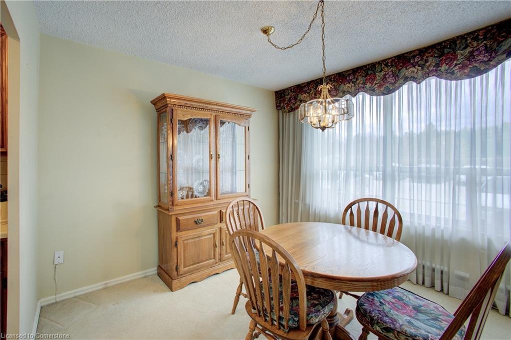 45 Westmount Road N Property Photo 9