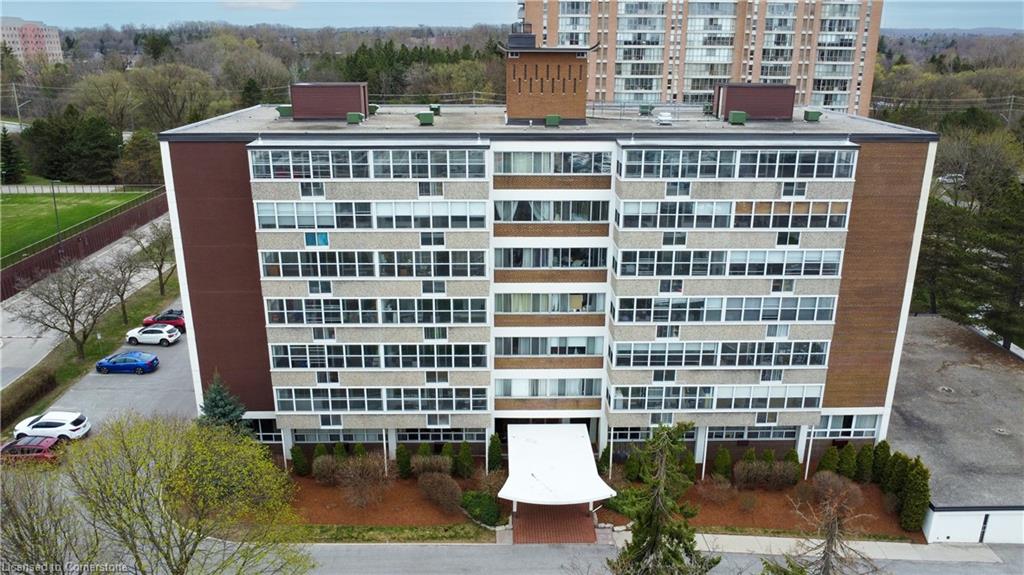 45 Westmount Road N Property Photo 34