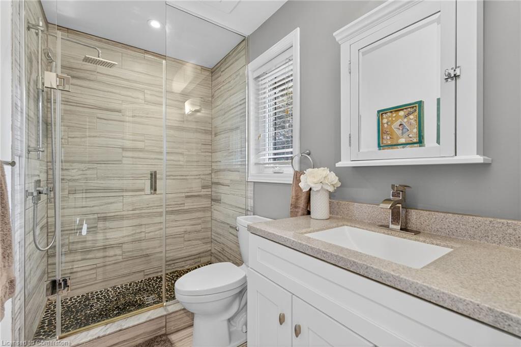 27 Surrey Drive Property Photo 19