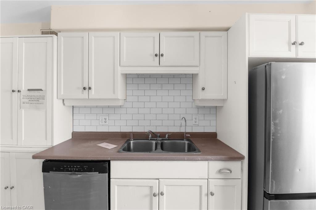201 Carters Lane Property Photo 14