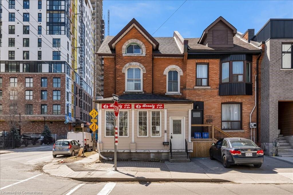 123 Market Street Property Photo