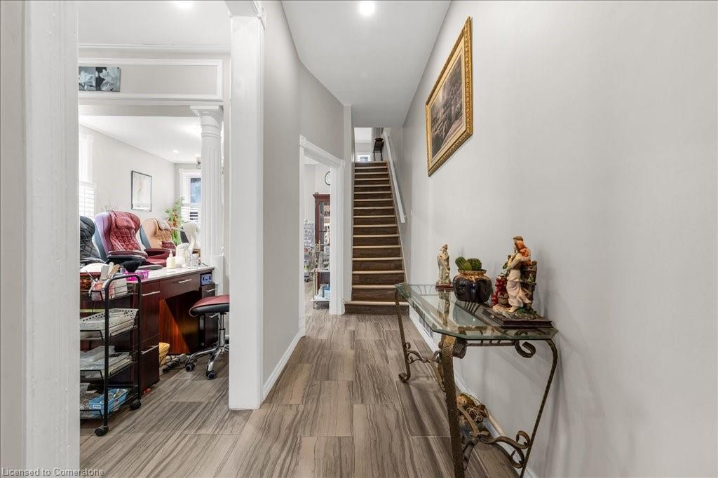 123 Market Street Property Photo 5