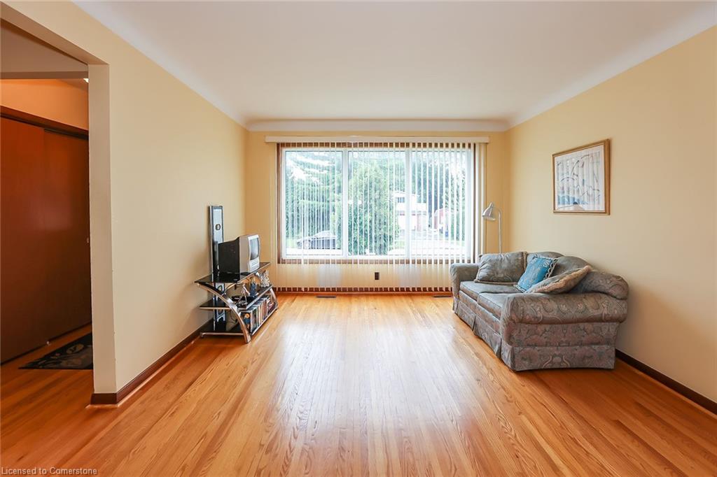 5750 Hodgson Avenue Property Photo 7