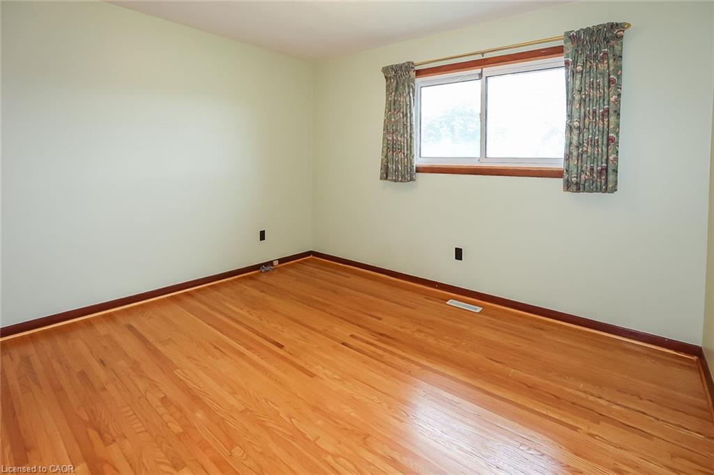 5750 Hodgson Avenue Property Photo 13