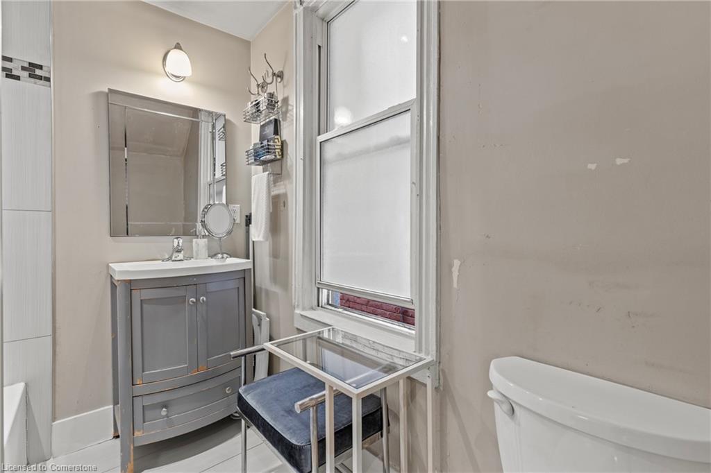 181 West Avenue N Property Photo 10