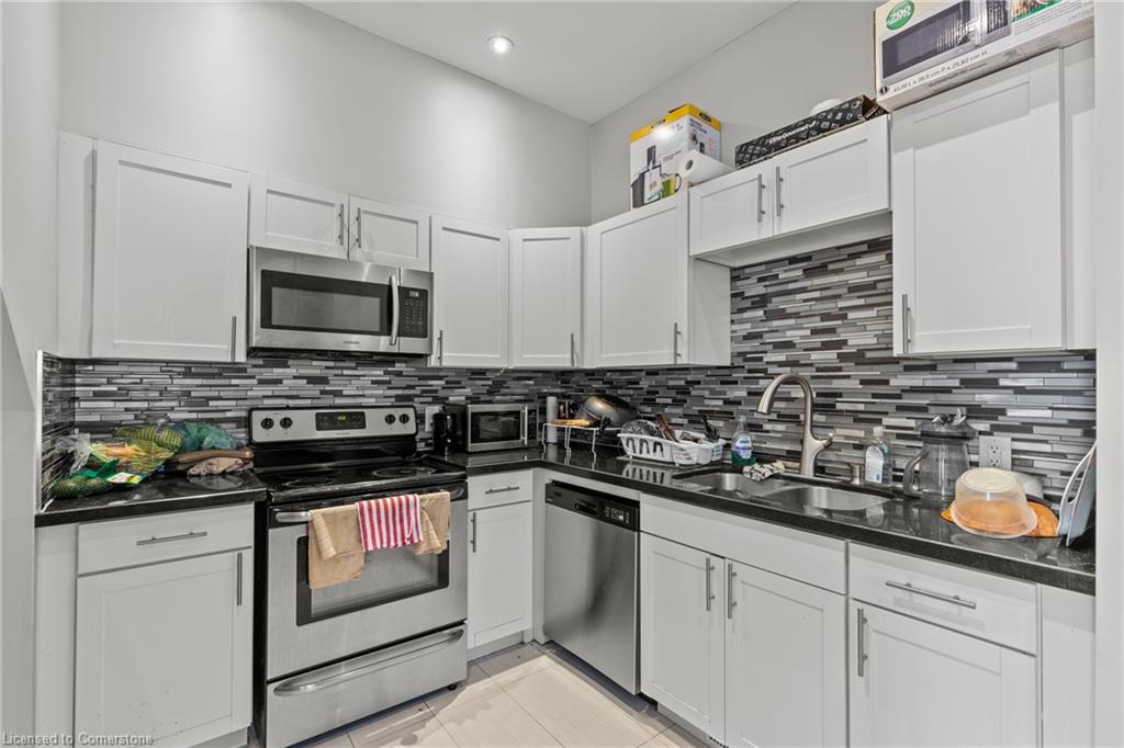 181 West Avenue N Property Photo 14