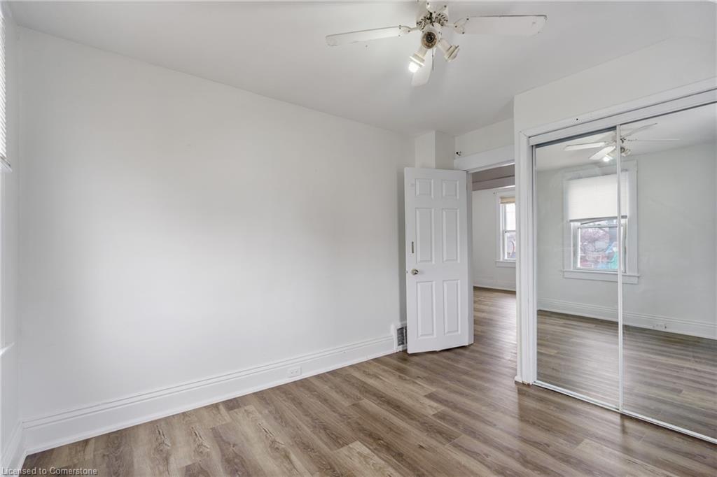 21 Bridge Street E Property Photo 17