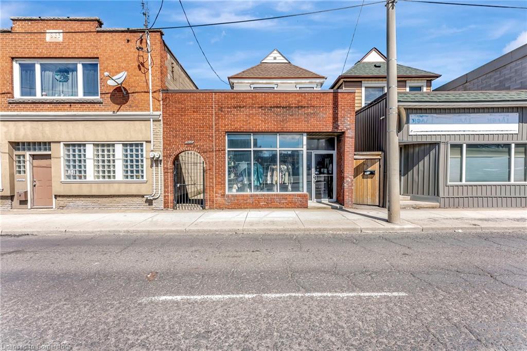 893 Barton Street E Property Photo 3
