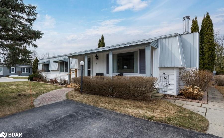 8 Bonavista Arm Property Photo