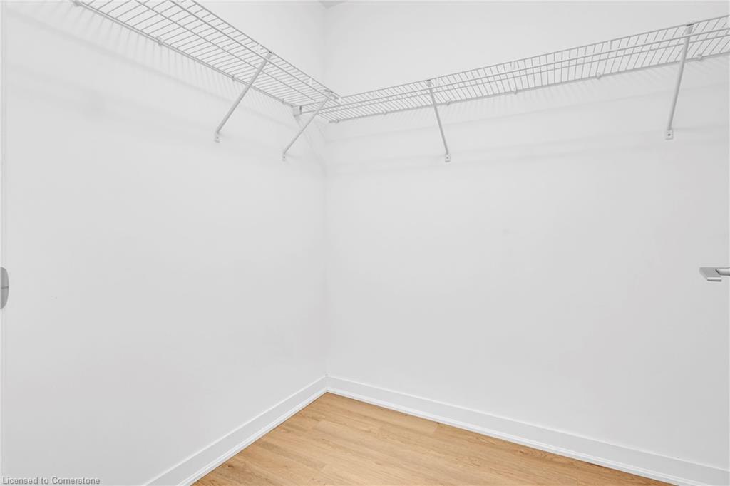105-85 Duke Street W Property Photo 37