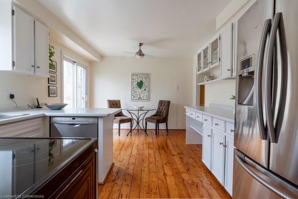 1722 Larchwood Green Property Photo 10