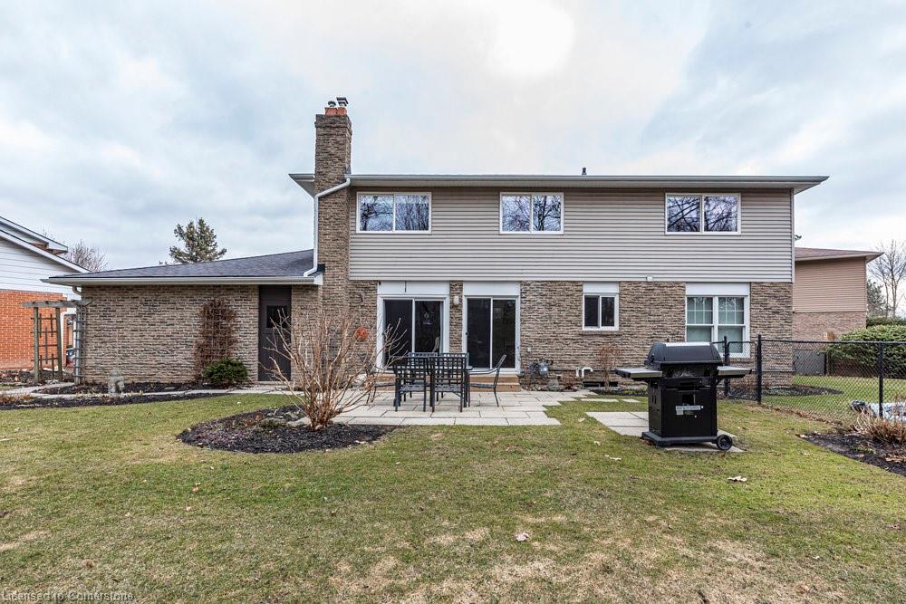 1722 Larchwood Green Property Photo 30