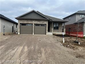 207 Arden Crescent Property Photo