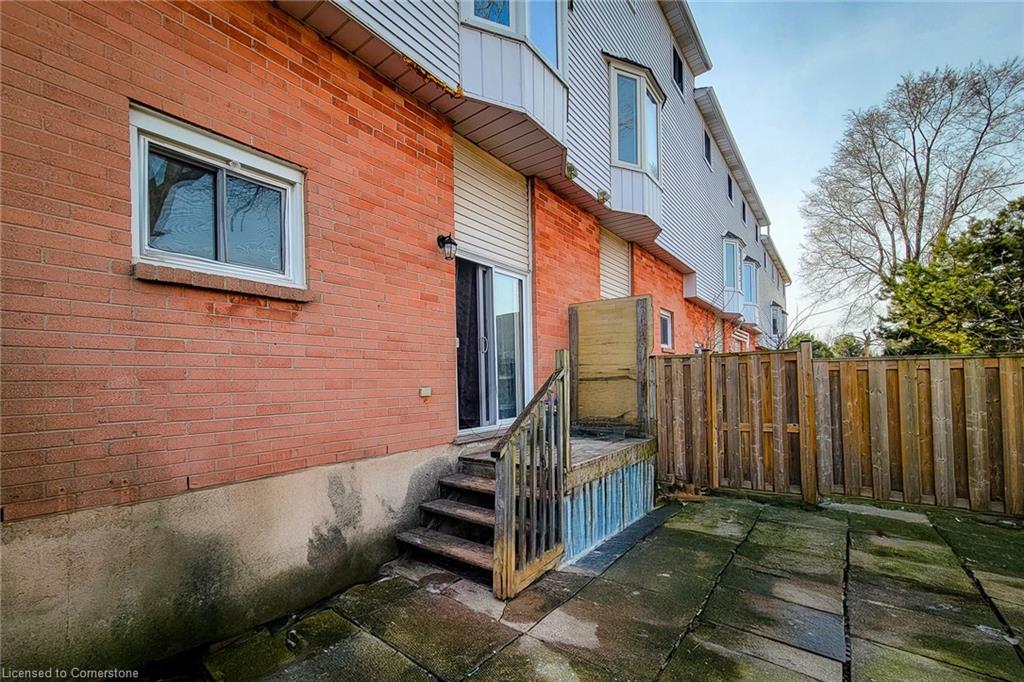 6-1255 Upper Gage Avenue Property Photo 8