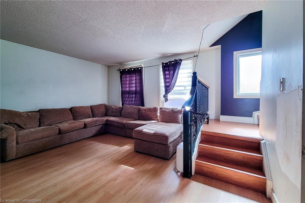 6-1255 Upper Gage Avenue Property Photo 15