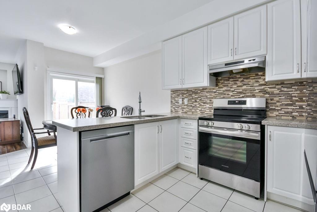 55 Tyndall Drive Property Photo 10