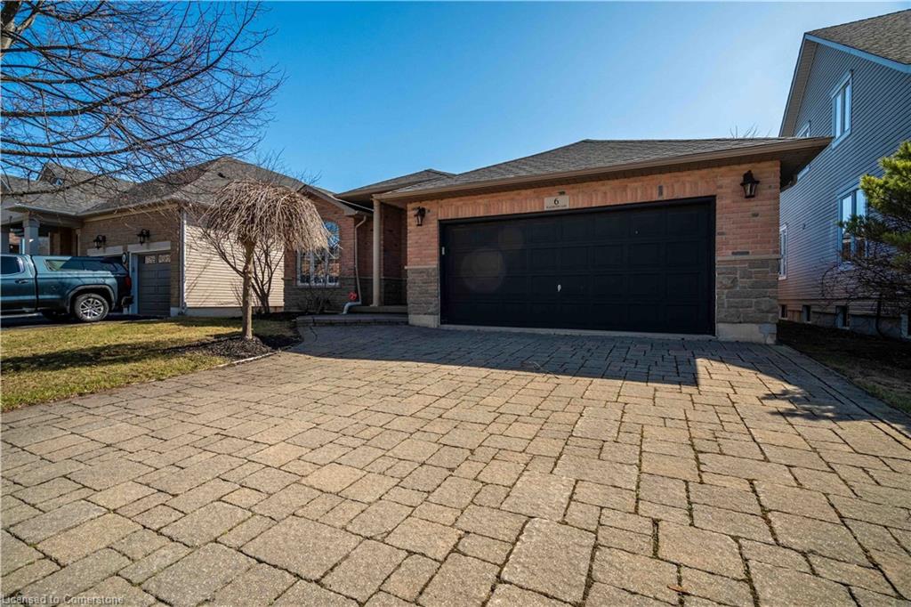 6 Blackburn Lane Property Photo 1