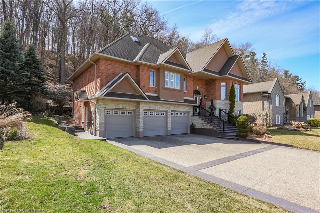 130 Dorchester Drive Property Photo 2