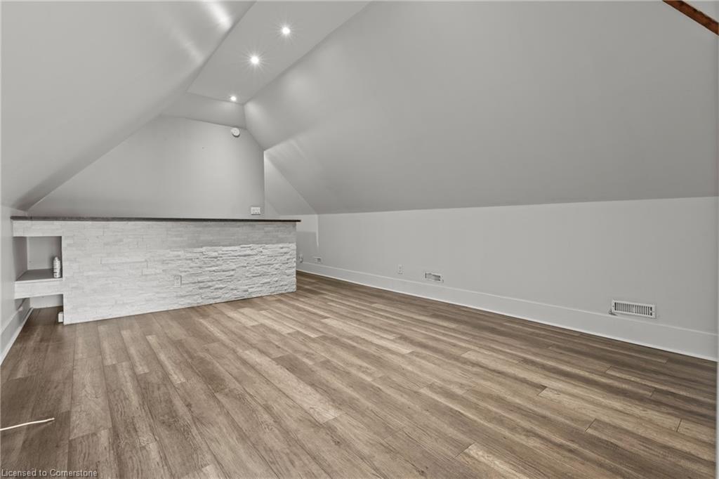 181 West Avenue N Property Photo 34