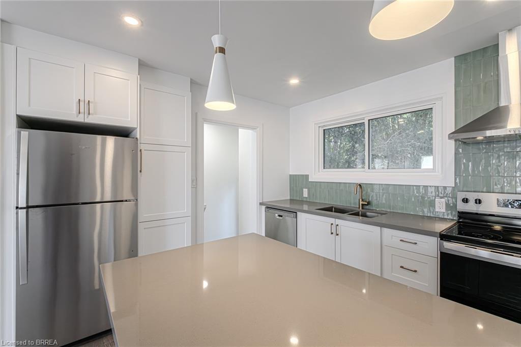 11 Ann Street Property Photo 19
