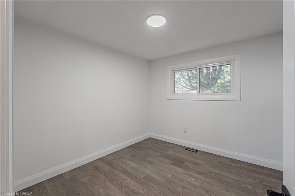 11 Ann Street Property Photo 25