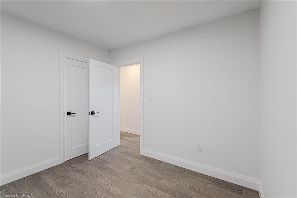 11 Ann Street Property Photo 26