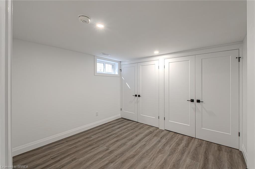 11 Ann Street Property Photo 40