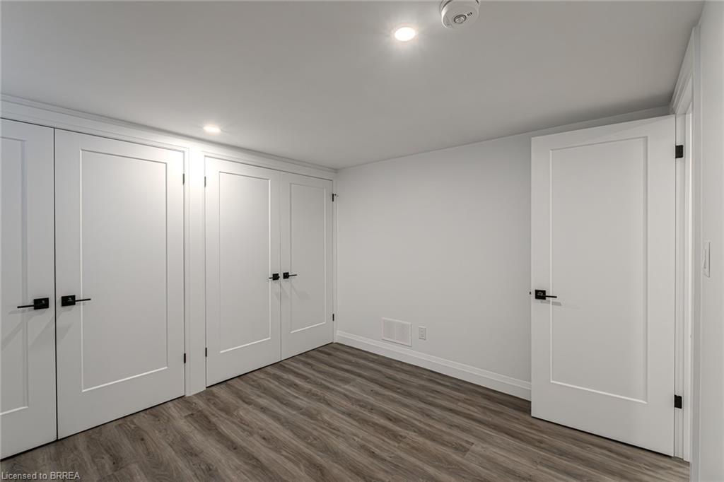 11 Ann Street Property Photo 41