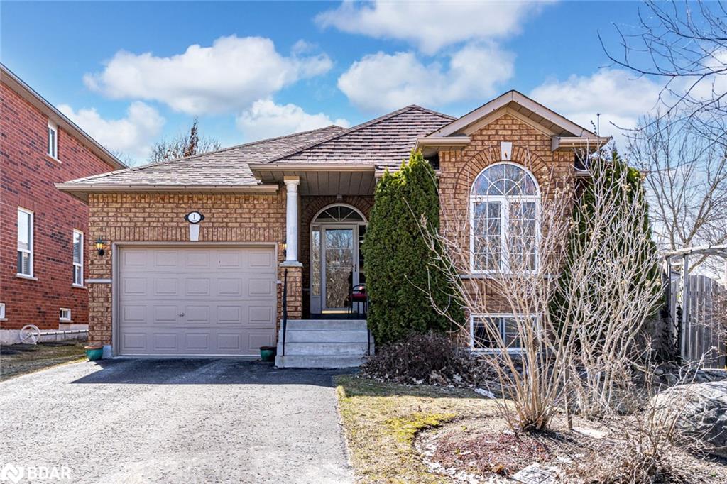 1 Valley View Court Property Photo